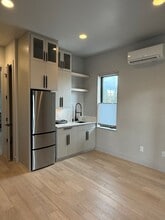 61583 SW Riverwalk Ln in Bend, OR - Building Photo - Building Photo