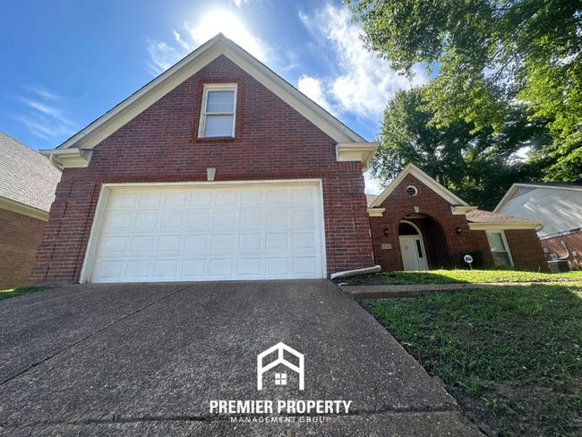 2638 Country Glade Dr
