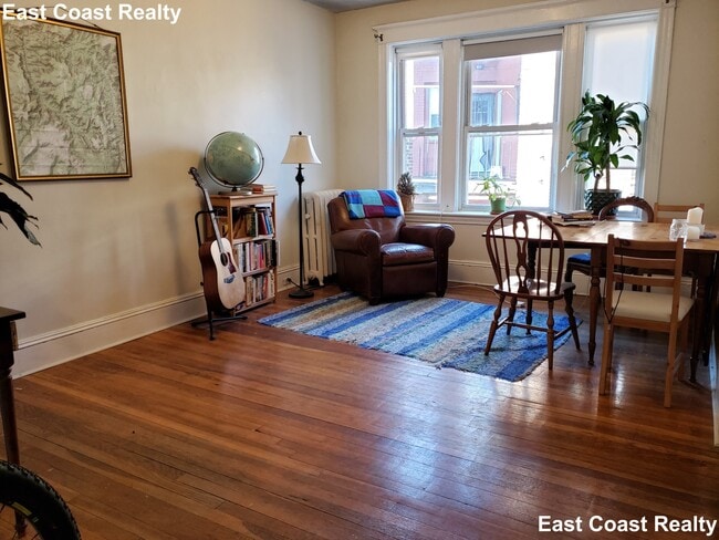 10 Allston St in Boston, MA - Building Photo - Building Photo