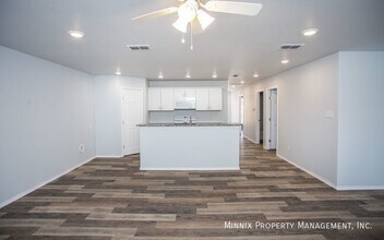 5605 Kemper St in Lubbock, TX - Building Photo - Building Photo