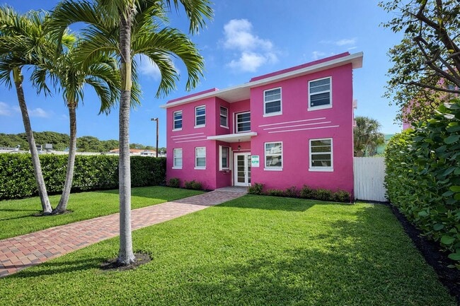 property at 14 S M St