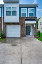 405 Nutsedge Ct in Lexington, SC - Building Photo - Building Photo