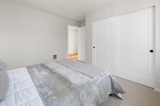 10036 B Stone Ave N in Seattle, WA - Building Photo - Building Photo