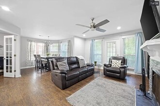 614 Cypress Pointe St in Alpharetta, GA - Building Photo - Building Photo