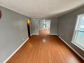 213 Fletcher Ave in Syracuse, NY - Building Photo - Building Photo