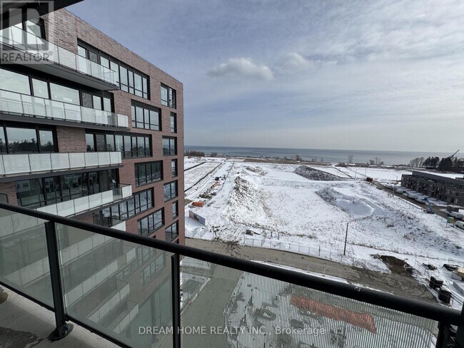 251 Masonry Wy in Mississauga, ON - Building Photo - Building Photo