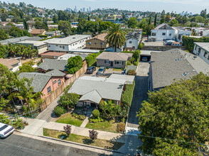 4202 Clayton Ave in Los Angeles, CA - Building Photo - Building Photo