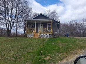 431 Chestnut Hill Ave in Waterbury, CT - Building Photo - Building Photo