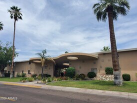 6824 E 2nd St in Scottsdale, AZ - Building Photo