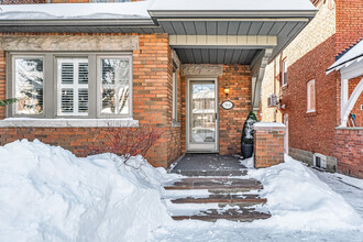 364 Greer Rd in Toronto, ON - Building Photo - Building Photo