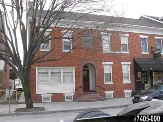 27 York St in Hanover, PA - Building Photo