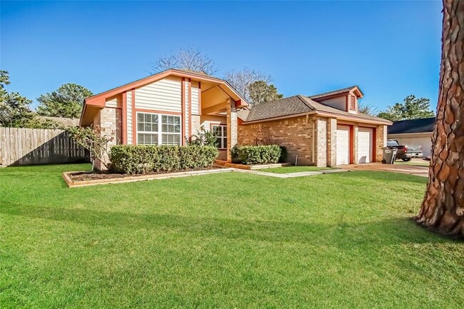 8610 Greenleaf Lake Dr in Houston, TX - Building Photo - Building Photo