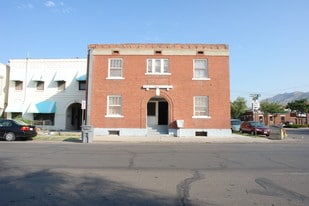 John Carmon Apartments in El Paso, TX - Building Photo