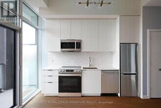 50-450 Power St in Toronto, ON - Building Photo - Building Photo