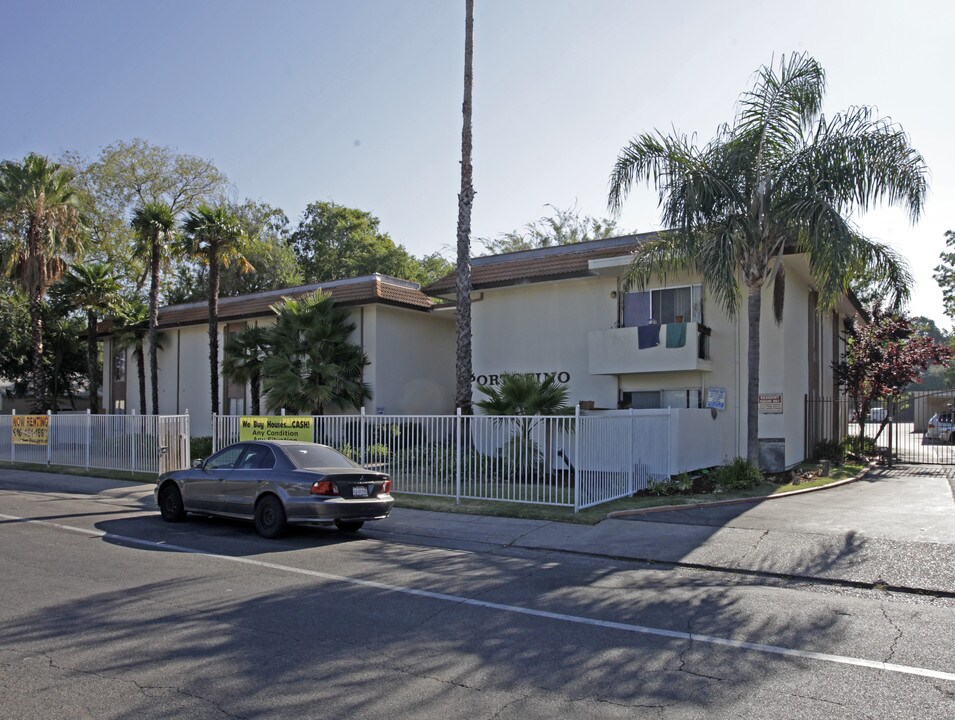 Portofino Apartments in Sacramento, CA - Building Photo