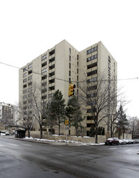 Governors Place Condominiums in Denver, CO - Foto de edificio - Building Photo