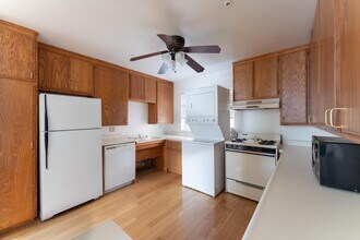 11508 Moorpark St in Los Angeles, CA - Building Photo - Building Photo