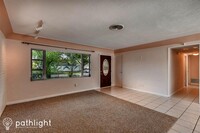 5590 26th Ave N in St. Petersburg, FL - Building Photo - Building Photo