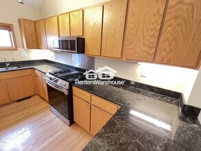 2852 Kenwood Isles Dr in Minneapolis, MN - Building Photo - Building Photo