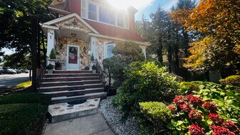 216 Academy St, Unit 3 in South Orange, NJ - Building Photo