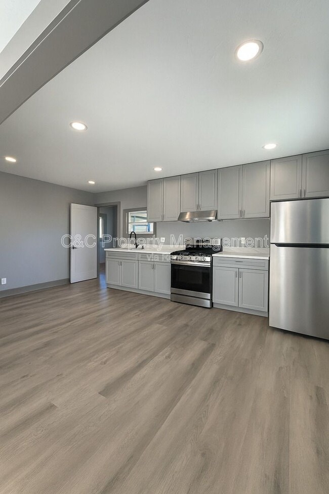 2370 Lowell Ave in Richmond, CA - Building Photo - Building Photo