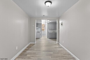 23 Monroe St in Passaic, NJ - Building Photo