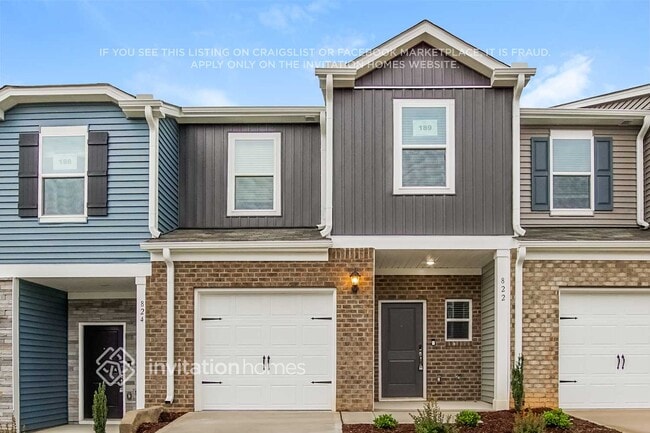 property at 822 Holiday Pk Ln