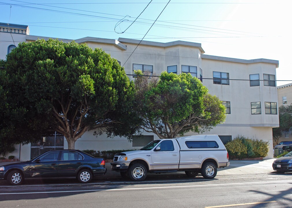 400 Baker St in San Francisco, CA - Building Photo