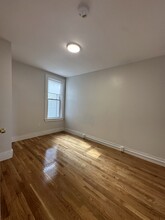 861 E 1st St, Unit 2 in Boston, MA - Building Photo - Building Photo