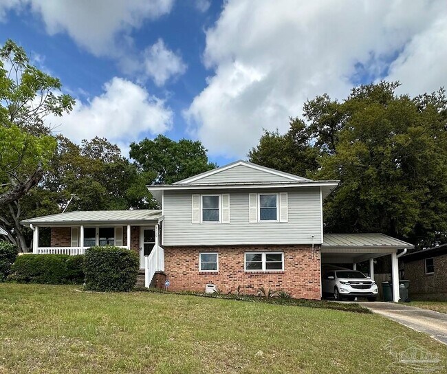 property at 6110 Shores Cir