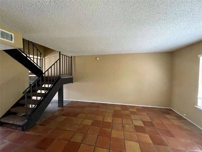 9611 Blue Creek Ln in Austin, TX - Building Photo - Building Photo