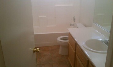 3633 Bethel Bay St in North Las Vegas, NV - Building Photo - Building Photo