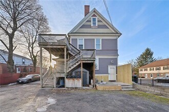 1108 Lake Ave in Rochester, NY - Building Photo - Building Photo