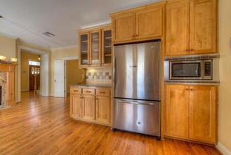 4527 Avenue B in Austin, TX - Building Photo - Building Photo