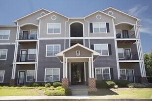 Peachtree Landing in Fairburn, GA - Building Photo