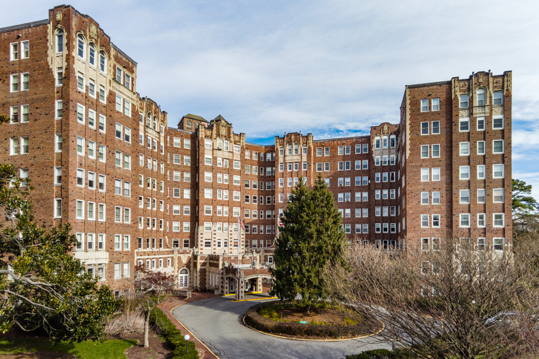 The Broadmoor Cooperative in Washington, DC - Building Photo