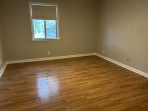 21 Vaughns Gap Rd in Nashville, TN - Building Photo - Building Photo