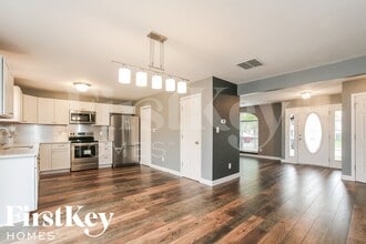 275 Lazy Hollow Dr in Brownsburg, IN - Building Photo - Building Photo