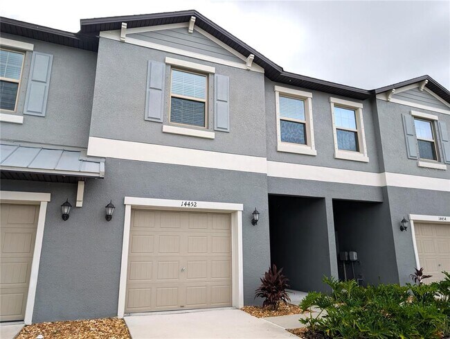 14452 Easy Goer St in Sun City Center, FL - Building Photo - Building Photo