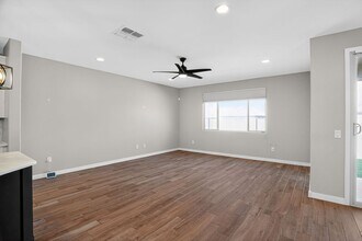 13861 E Red Oaks Dr in Vail, AZ - Building Photo - Building Photo