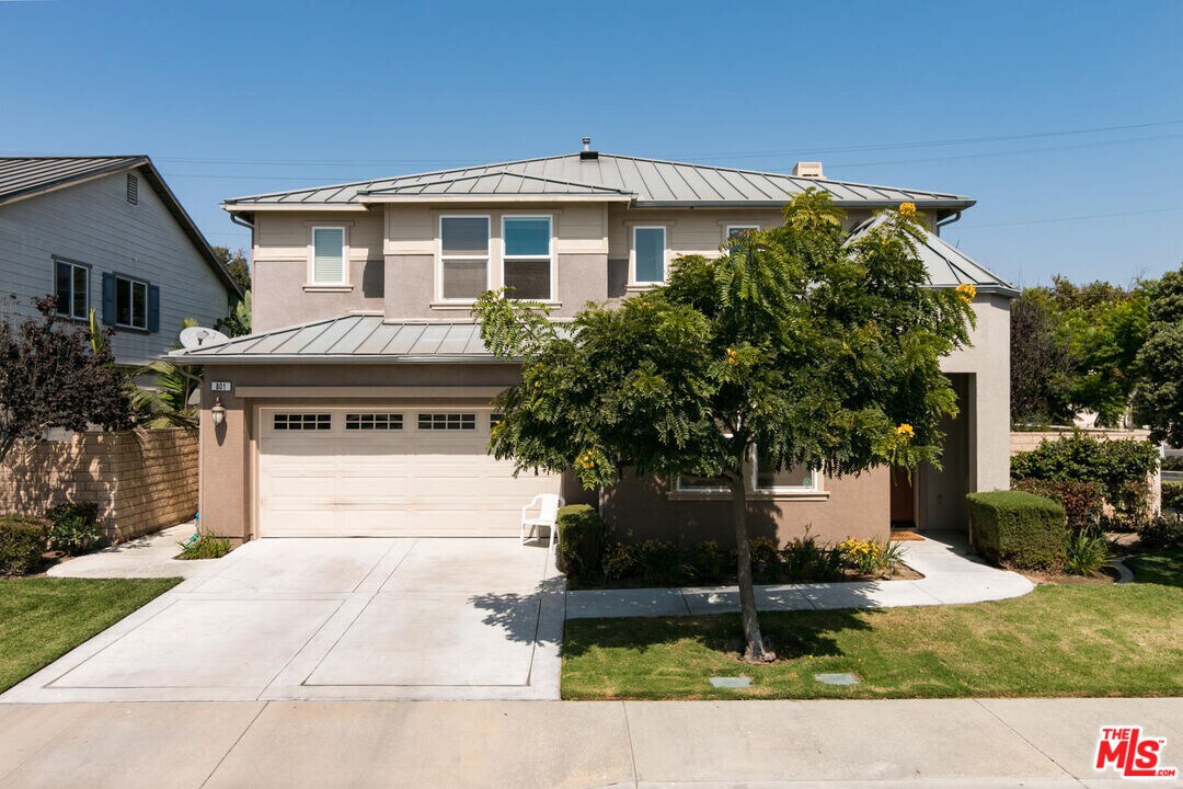 801 Oceano Dr in Port Hueneme, CA - Building Photo