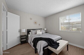 4620 W McDowell Rd, Unit 2-1 in Phoenix, AZ - Building Photo - Building Photo