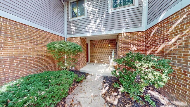 159 Corbins Mill Dr in Dublin, OH - Building Photo - Building Photo