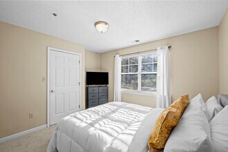 424 Mather Green Ave, Unit H in Charlotte, NC - Building Photo - Building Photo