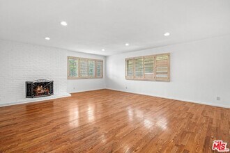 3549 Stone Canyon Ave in Los Angeles, CA - Building Photo - Building Photo