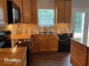 12814 Coral Sunrise Dr in Huntersville, NC - Building Photo - Building Photo