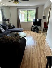 312 Walnut Creek Ct, Unit 1 in Jacksonville, NC - Building Photo - Building Photo