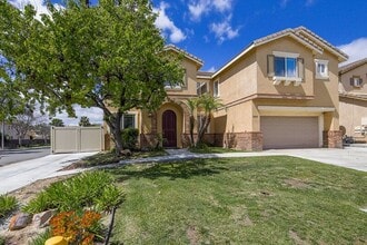 26400 Castle Ln in Murrieta, CA - Building Photo - Building Photo