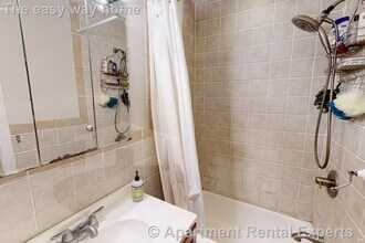 27 Portsmouth St, Unit #2 in Cambridge, MA - Building Photo - Building Photo