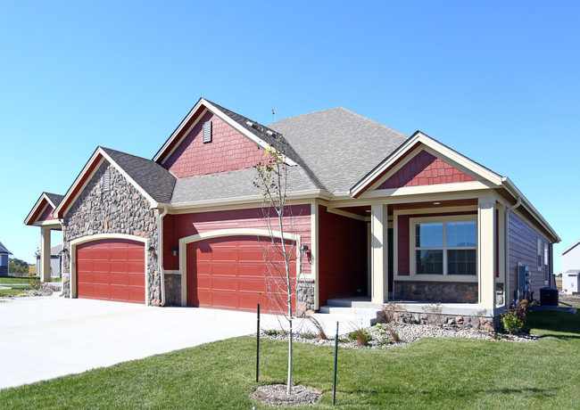 Centennial Pointe West in Ankeny, IA - Foto de edificio - Building Photo